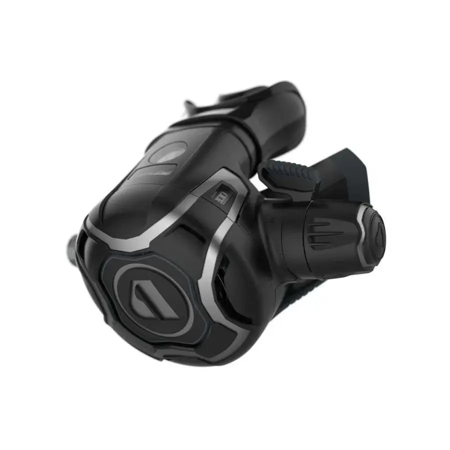 Apeks EVX200 Stage 3 Regulator Set - Image 9